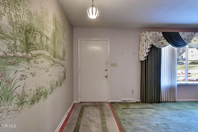 3602 Cimarron Drive, Johnson City, TN 37601