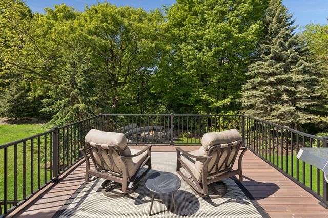 14 Beebe Avenue, Mendota Heights, MN 55118