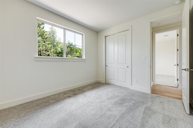 4005 Rockpark CIR, Lago Vista, TX 78645