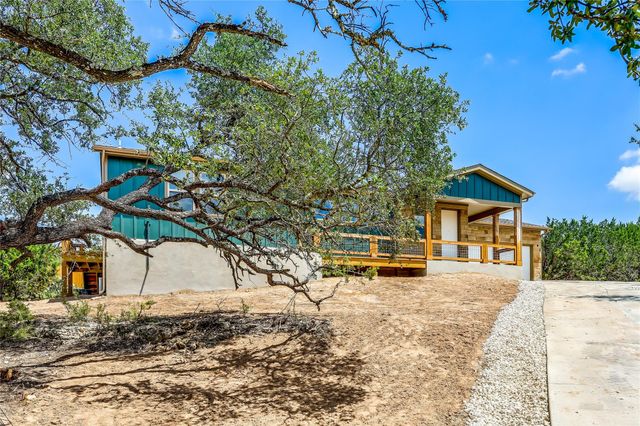 4005 Rockpark CIR, Lago Vista, TX 78645