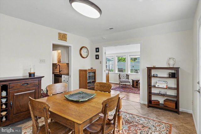 695 LOCUST RD, Warminster, PA 18974
