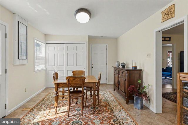 695 LOCUST RD, Warminster, PA 18974