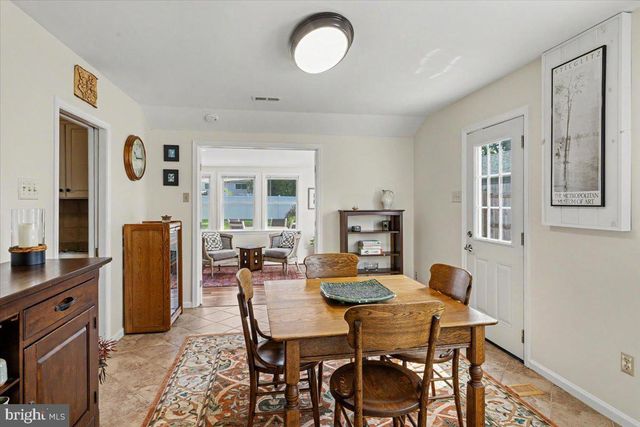 695 LOCUST RD, Warminster, PA 18974