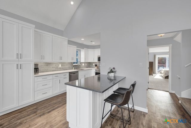 1156 Riviera Drive, Canyon Lake, TX 78133