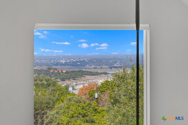 1156 Riviera Drive, Canyon Lake, TX 78133