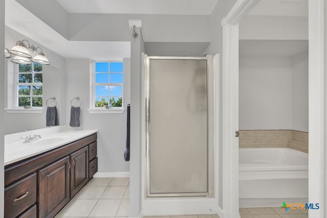 1156 Riviera Drive, Canyon Lake, TX 78133