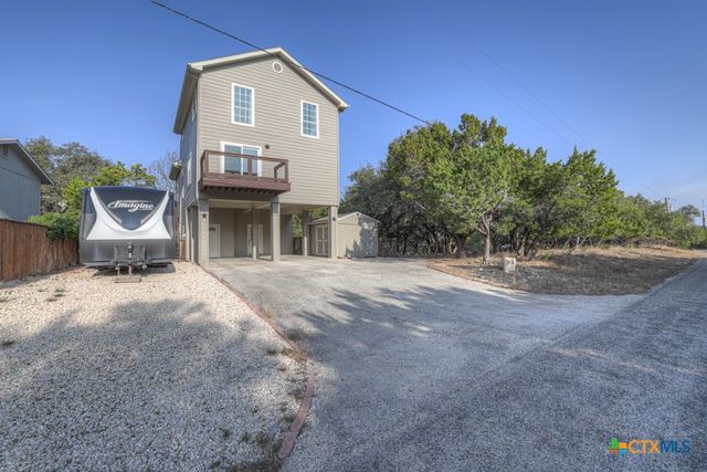 1156 Riviera Drive, Canyon Lake, TX 78133