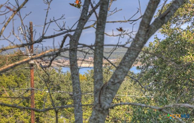 1156 Riviera Drive, Canyon Lake, TX 78133