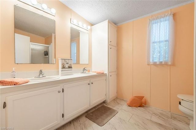 3811 Blueberry LN, St. James City, FL 33956