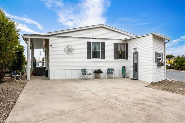 3811 Blueberry LN, St. James City, FL 33956