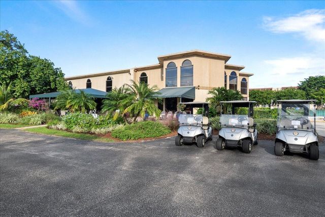 3755 Via Poinciana 611, Greenacres, FL 33467