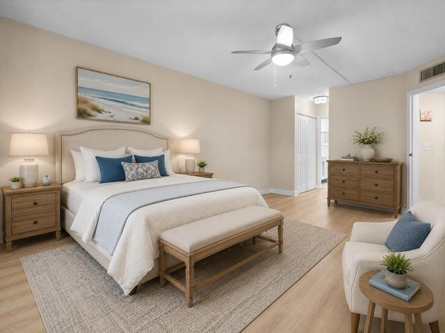 3755 Via Poinciana 611, Greenacres, FL 33467