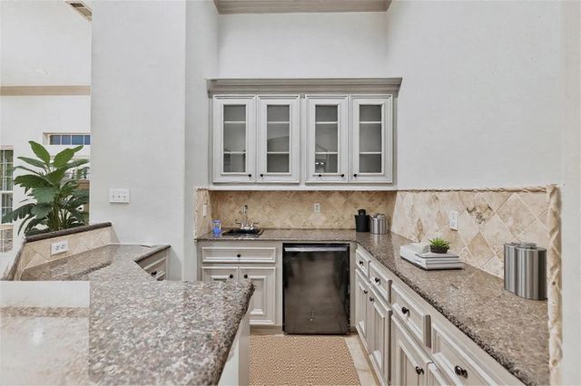 14222 Spring Pines Drive, Tomball, TX 77375