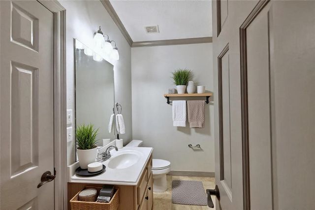 14222 Spring Pines Drive, Tomball, TX 77375