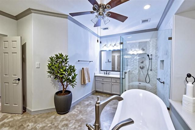 14222 Spring Pines Drive, Tomball, TX 77375