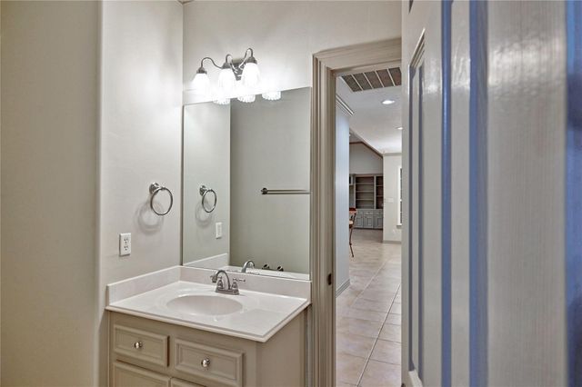 14222 Spring Pines Drive, Tomball, TX 77375