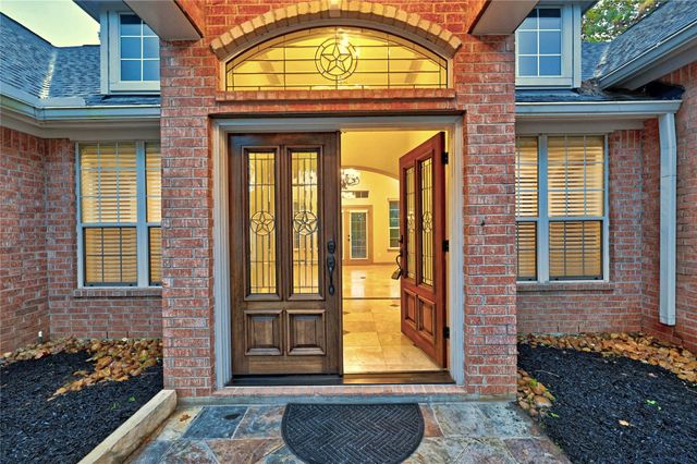 14222 Spring Pines Drive, Tomball, TX 77375