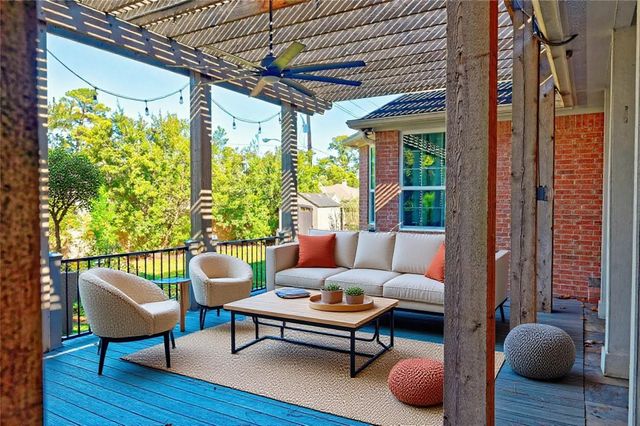 14222 Spring Pines Drive, Tomball, TX 77375