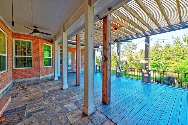 14222 Spring Pines Drive, Tomball, TX 77375