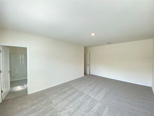 113 HICKORY COURSE LOOP, Ocala, FL 34472