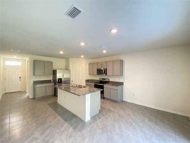 113 HICKORY COURSE LOOP, Ocala, FL 34472