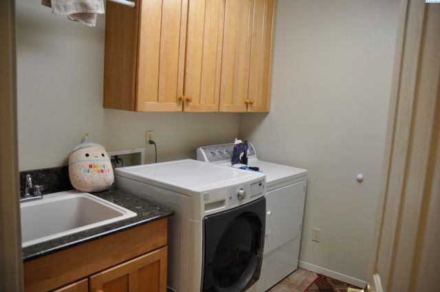 580-582 SE Shoemaker Pl, Pullman, WA 99163