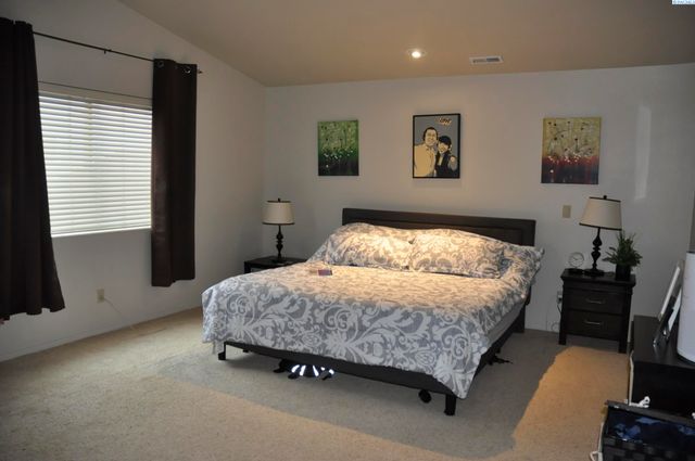 580-582 SE Shoemaker Pl, Pullman, WA 99163