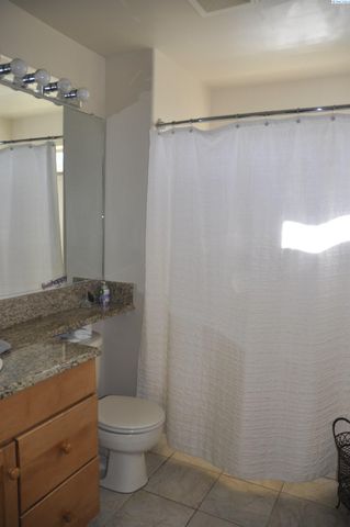 580-582 SE Shoemaker Pl, Pullman, WA 99163