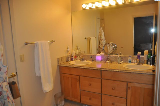 580-582 SE Shoemaker Pl, Pullman, WA 99163