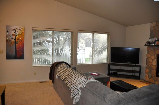 580-582 SE Shoemaker Pl, Pullman, WA 99163