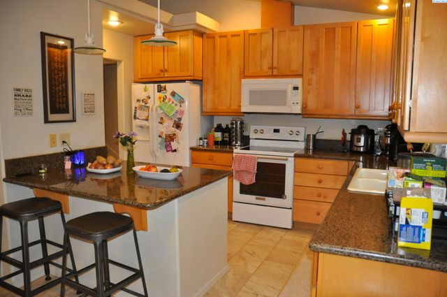 580-582 SE Shoemaker Pl, Pullman, WA 99163