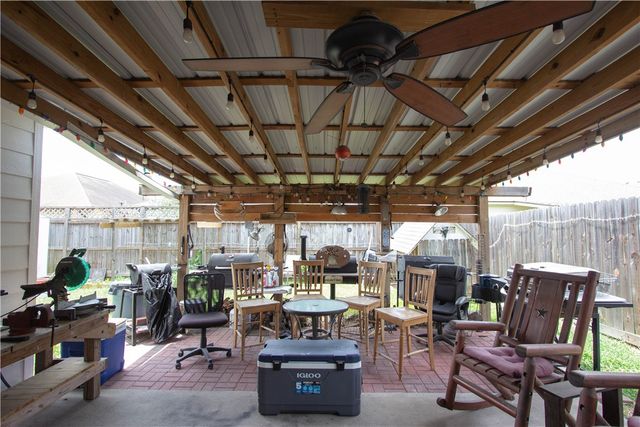 2021 Overland TRL, Corpus Christi, TX 78410