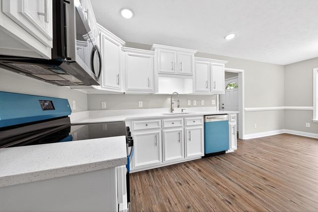 1048 Lee Road 0295, Smiths Station, AL 36877