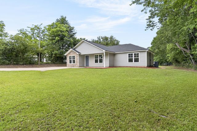 1048 Lee Road 0295, Smiths Station, AL 36877