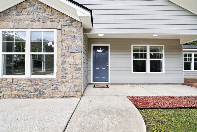 1048 Lee Road 0295, Smiths Station, AL 36877