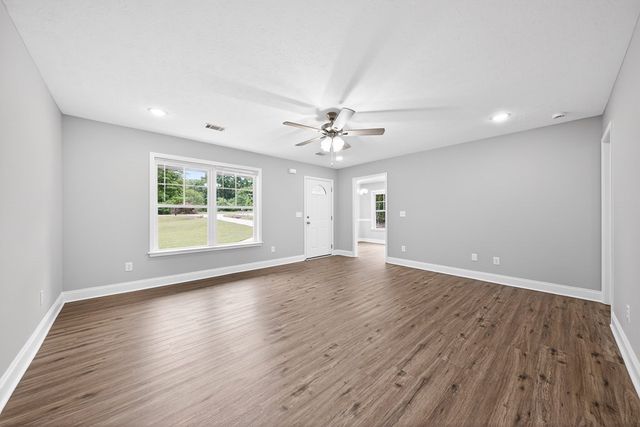 1048 Lee Road 0295, Smiths Station, AL 36877