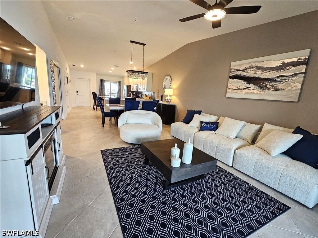 5427 Double Eagle CIR 2825, Ave Maria, FL 34142