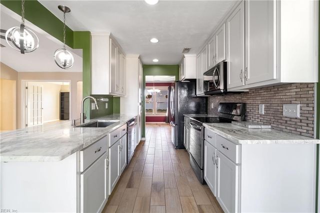 3049 Silver Maple DR, Virginia Beach, VA 23452