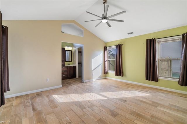 3049 Silver Maple DR, Virginia Beach, VA 23452