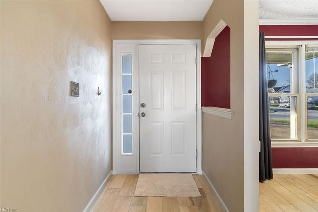 3049 Silver Maple DR, Virginia Beach, VA 23452