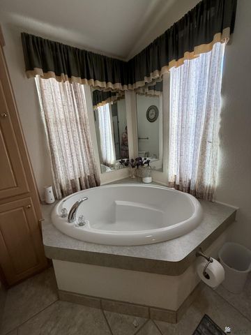 10355 S Gwen De Fortuna Cir, Yuma, AZ 85367