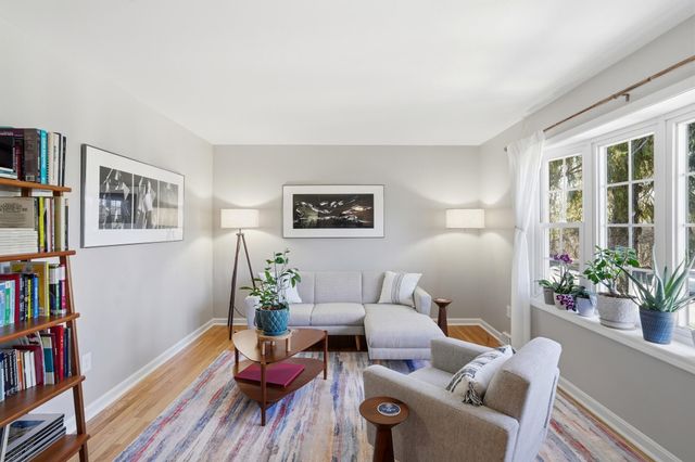 420 General Drive, Fort Wright, KY 41011