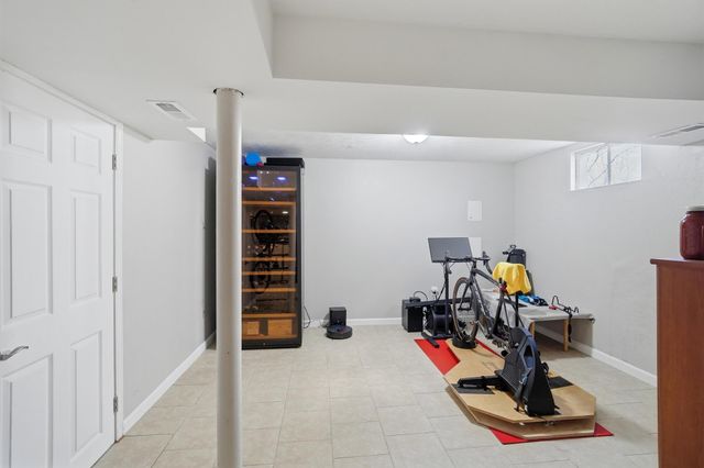 420 General Drive, Fort Wright, KY 41011