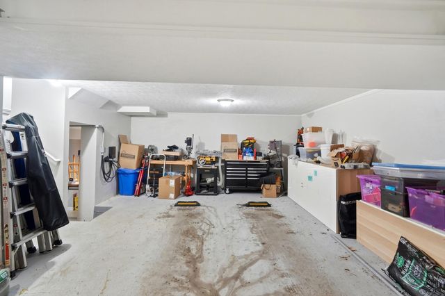 420 General Drive, Fort Wright, KY 41011