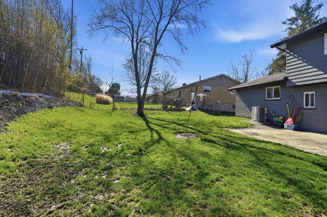 420 General Drive, Fort Wright, KY 41011