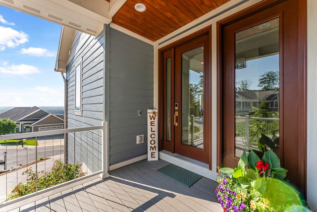 4239 Eagles View, Traverse City, MI 49684