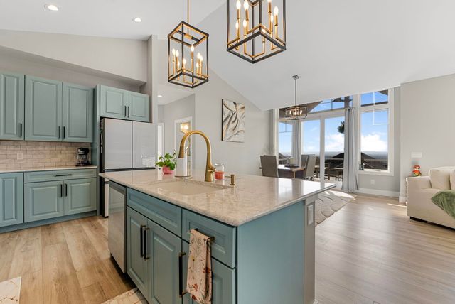 4239 Eagles View, Traverse City, MI 49684