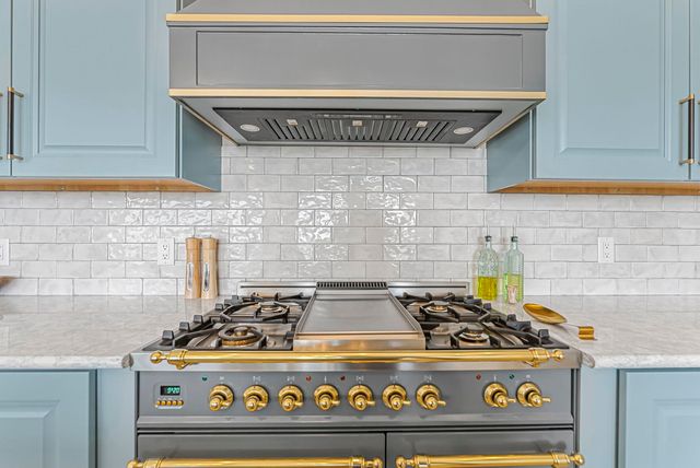 4239 Eagles View, Traverse City, MI 49684