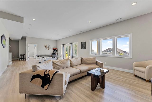 4239 Eagles View, Traverse City, MI 49684