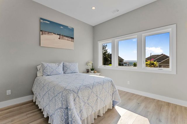 4239 Eagles View, Traverse City, MI 49684